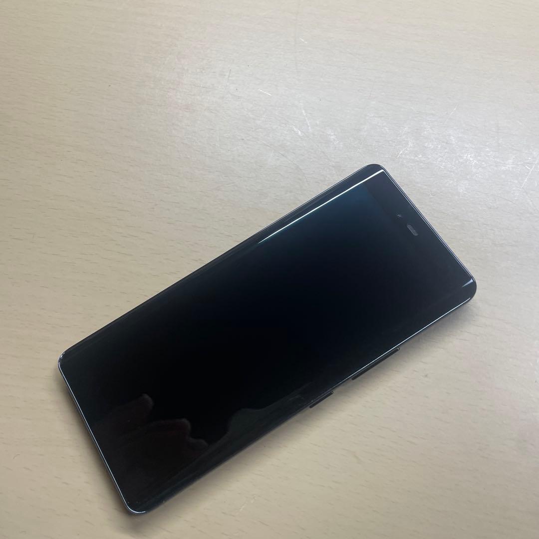 Rakuten hand 5G P780 128GB SIMフリー
