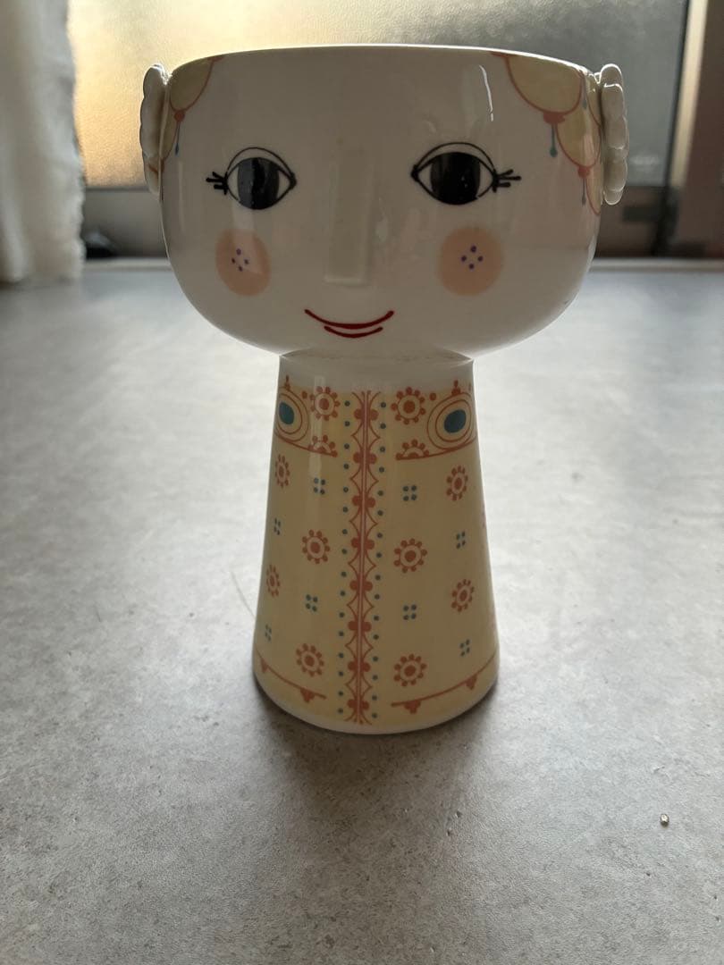 ビヨン・ヴィンブラッド　オルガ　花瓶　フラワーベース15cm