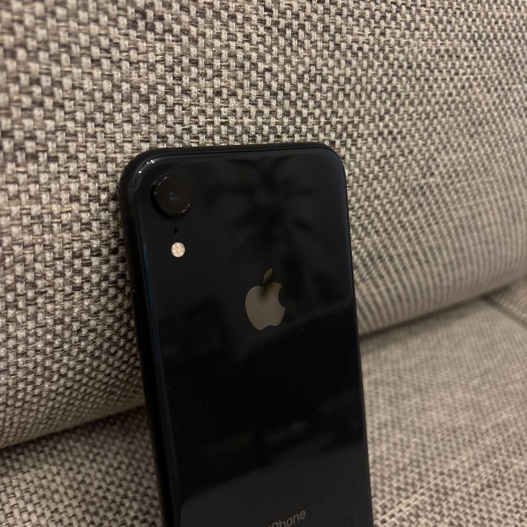 【美品】Apple iPhone XR 64GB ブラック　黒