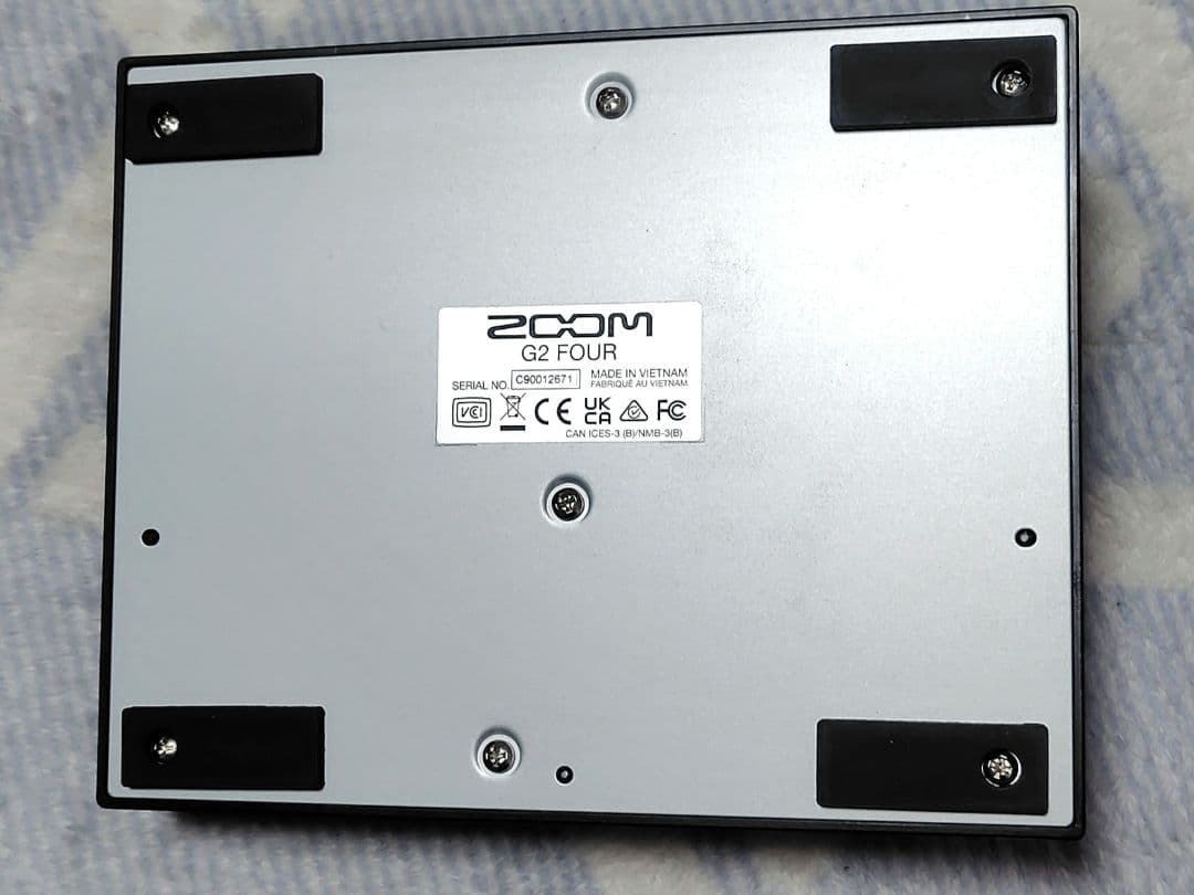 ZOOM G2 FOUR マルチエフェクター