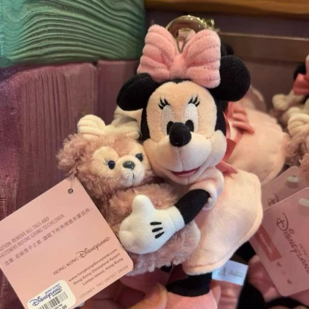 新作⭕️香港ディズニー　ミニーマウスとシェリーメイ　ぬいぐるみキーホルダー