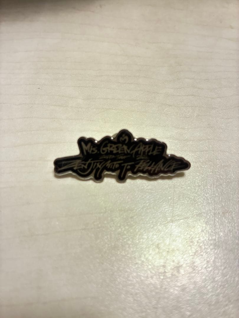 ゼンジン　リライアンス　くじ ピン✖️2 スマホバンカーリング✖️2