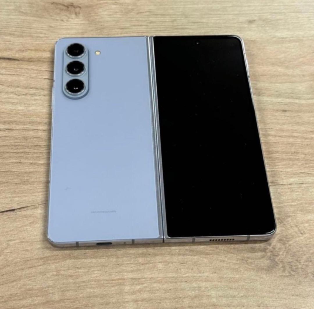 【Aランク】ドコモ Galaxy Fold 5｜512gb｜SIMフリー