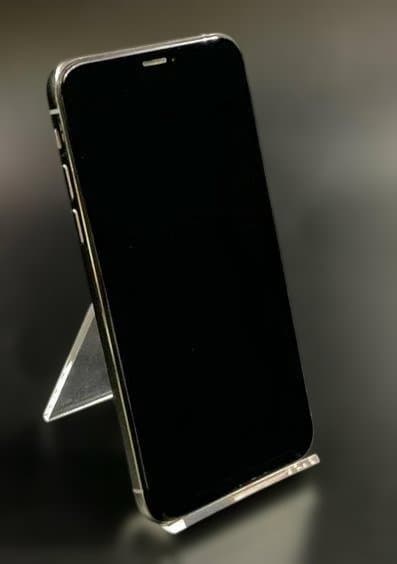 Phone XS 64GB Silver au 動作確認済