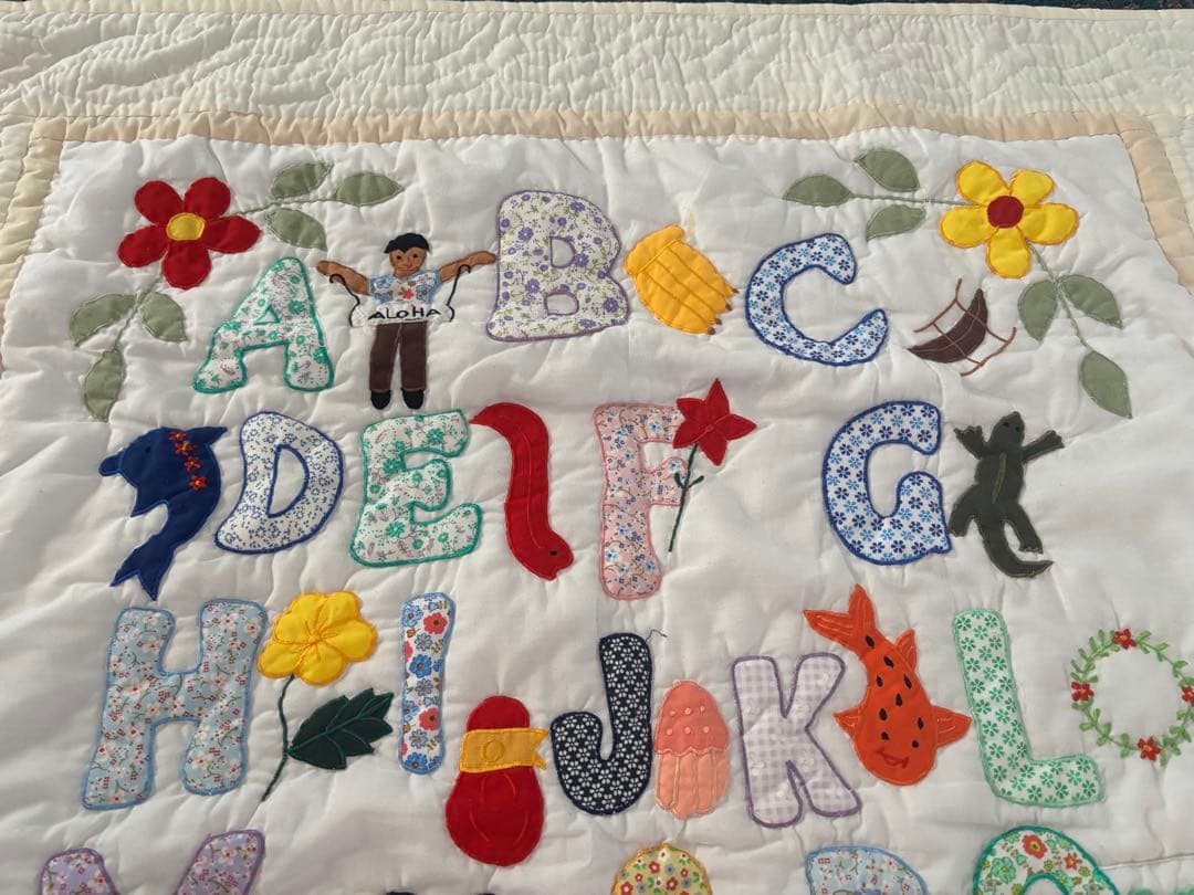 メイドインHawaii☆ハンドメイドカラフルハワイアンキルトタペストリー