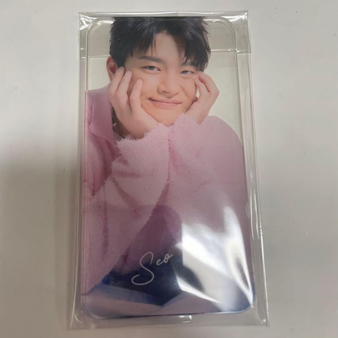 ★新品　公式★ソイングク「IN THE X」クリアカード、ピンバッジ