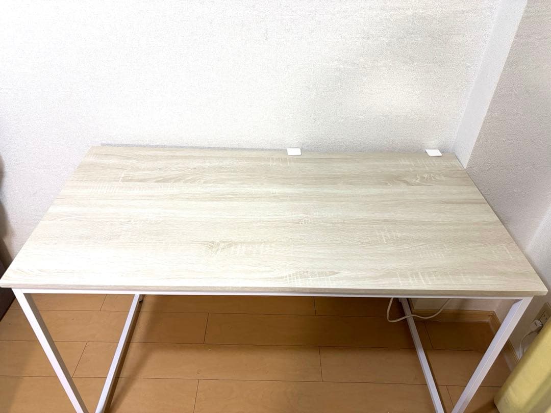 ホワイトデスク 120cm x 60cm