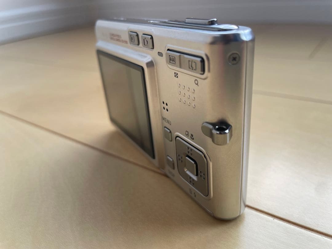 【a】 CASIO EXILIM EX-S100 コンパクトデジタルカメラ