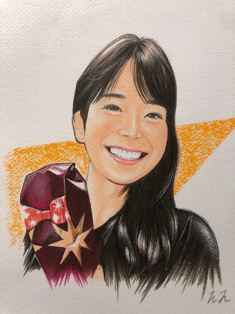 パステル画　プレゼントをもらって微笑む女性