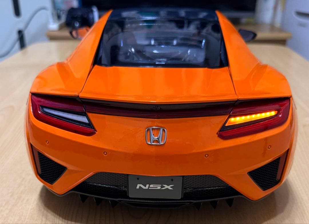 ディアゴスティーニ　HONDA NSX 1/8スケール　完成品