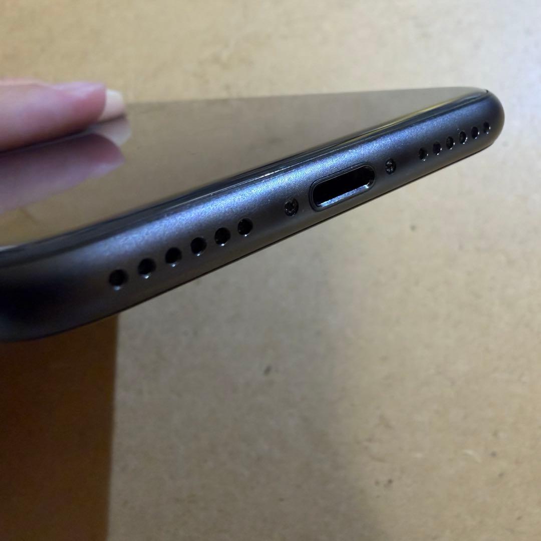 【美品】 iPhone8 256GB スペースグレイ SIMフリー 箱付き