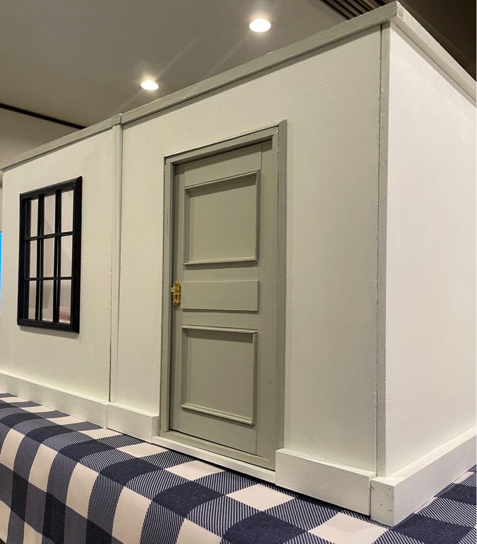 ドールハウス　撮影背景ボード　ハンドメイド☆玄関ホール＆リビングの2部屋セット