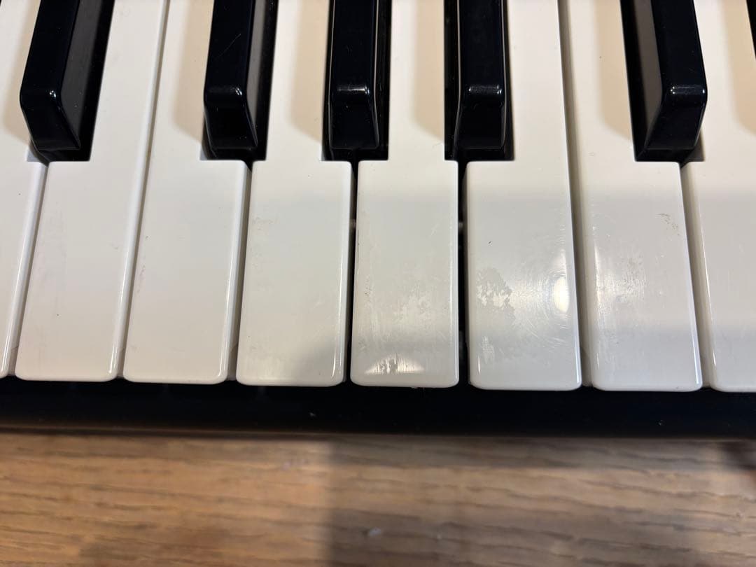 YAMAHA　PSR-E333　キーボード　ポータートーン