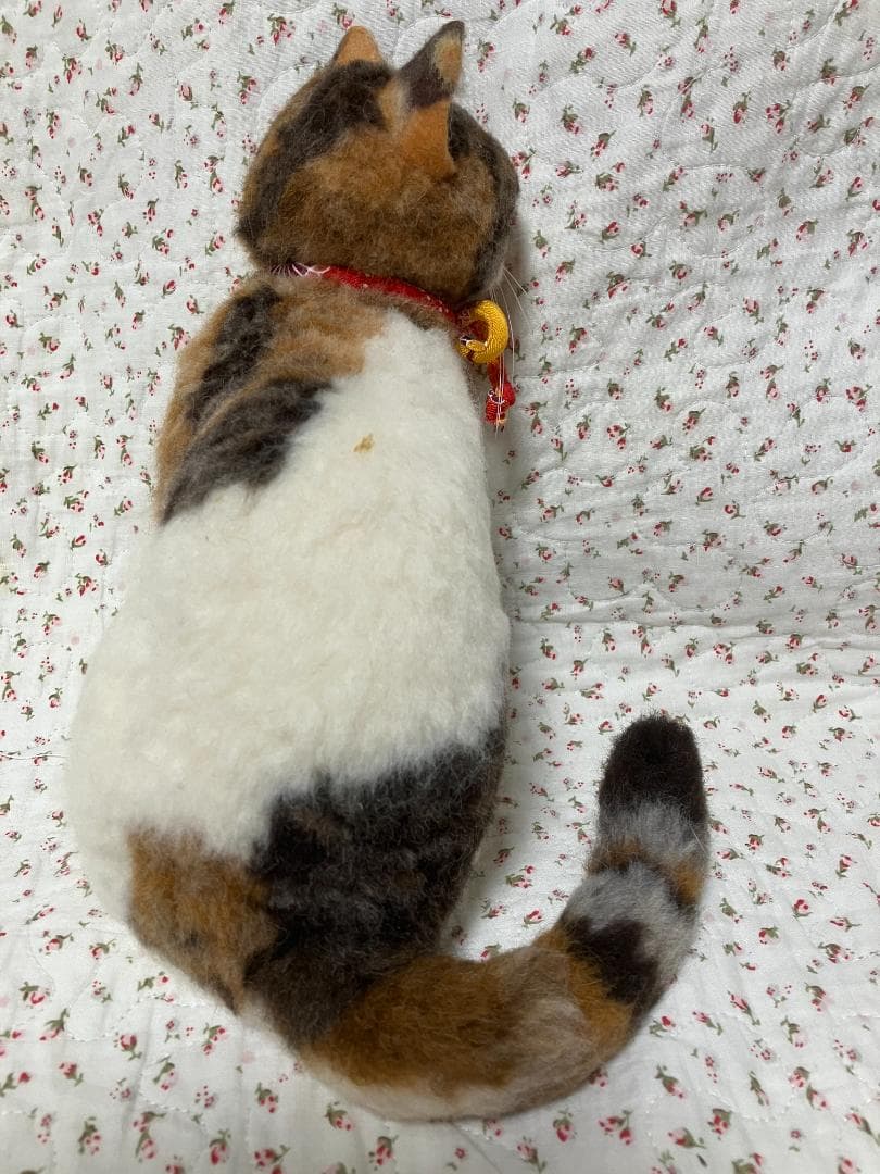 羊毛フェルト　古風な三毛猫