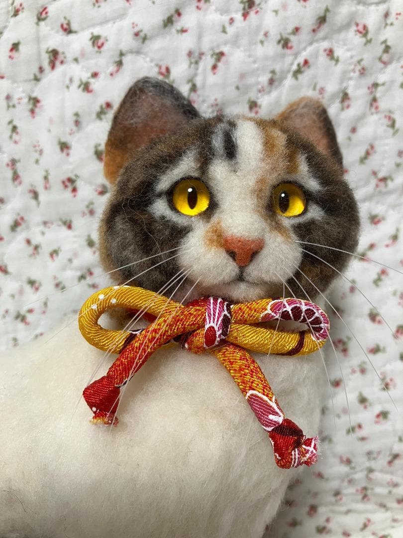 羊毛フェルト　古風な三毛猫