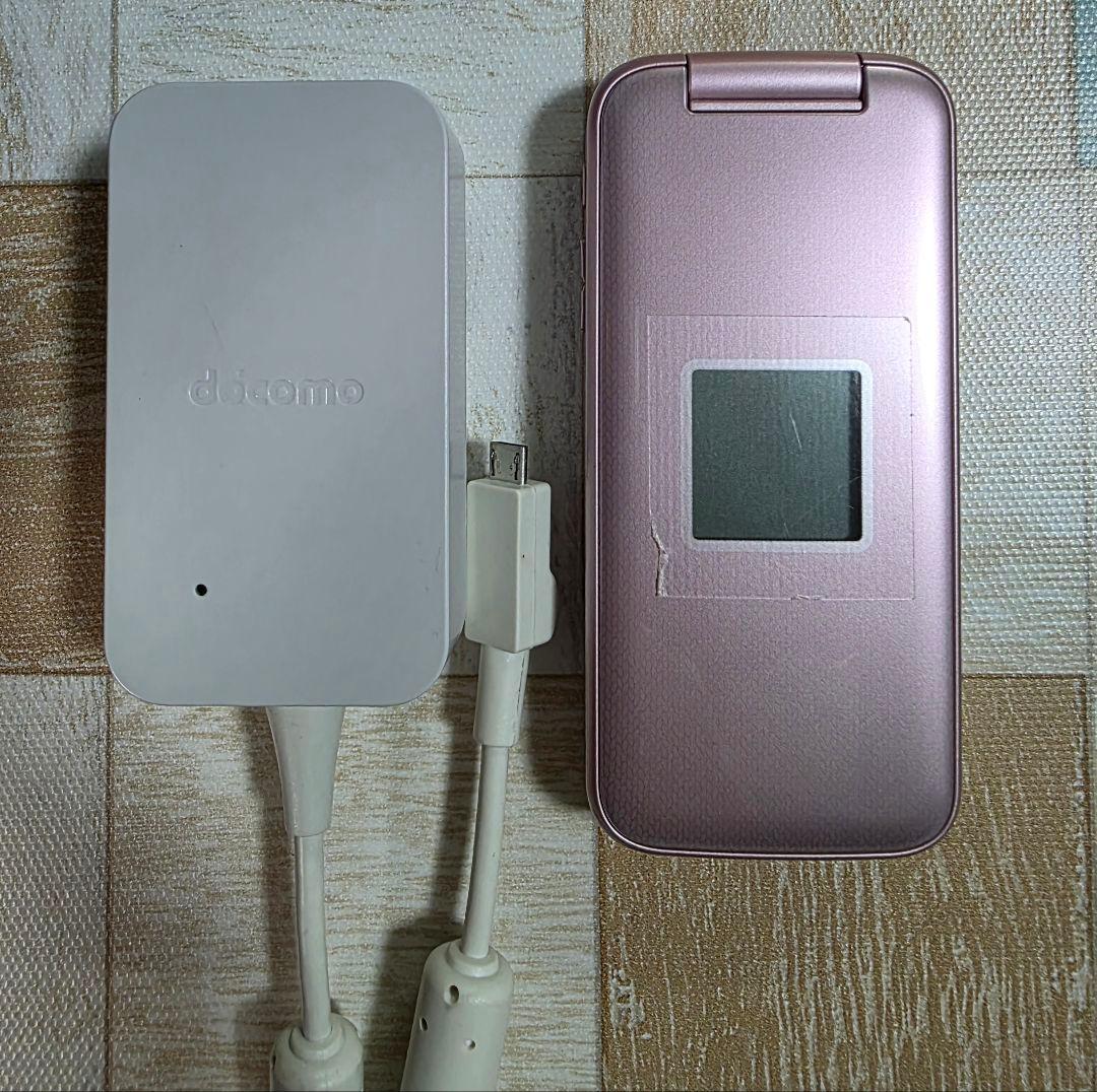 F-01M　らくらくホン　FUJITSU　富士通　ガラホ　ケータイ　ドコモ