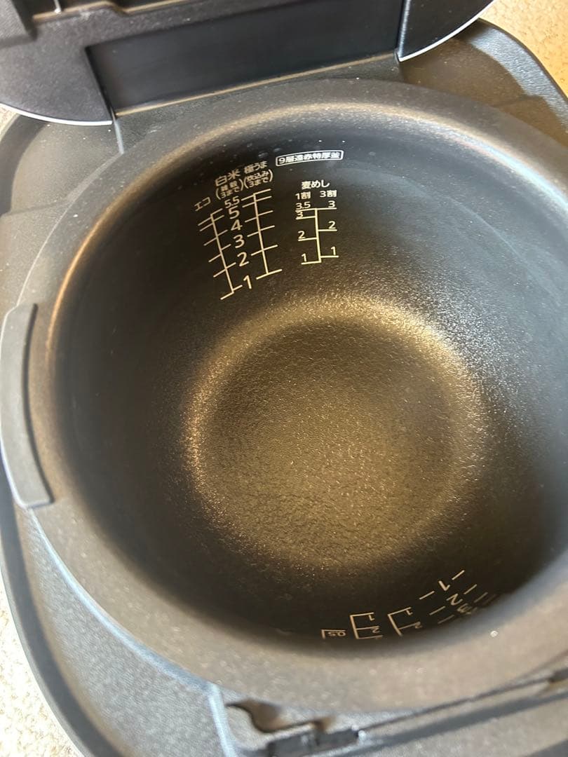 TIGER 圧力IH炊飯器 熱封土鍋コーティング 5.5合炊き