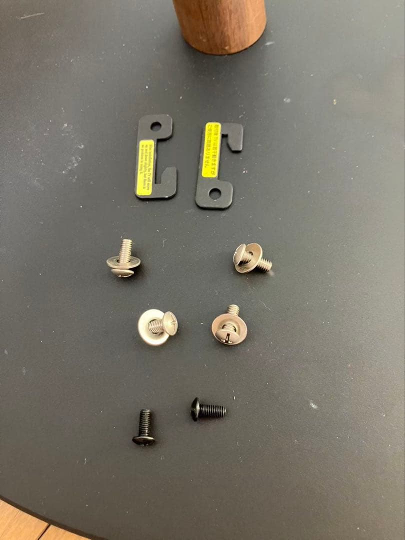 WALL　A2キャスター付きテレビスタンド　ロータイプ