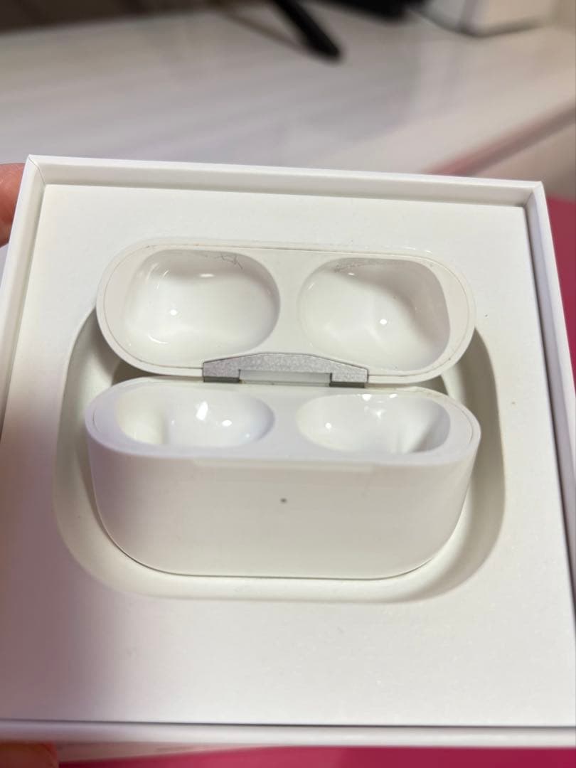 AirPods Pro 本体 ホワイト 純正品 箱付き