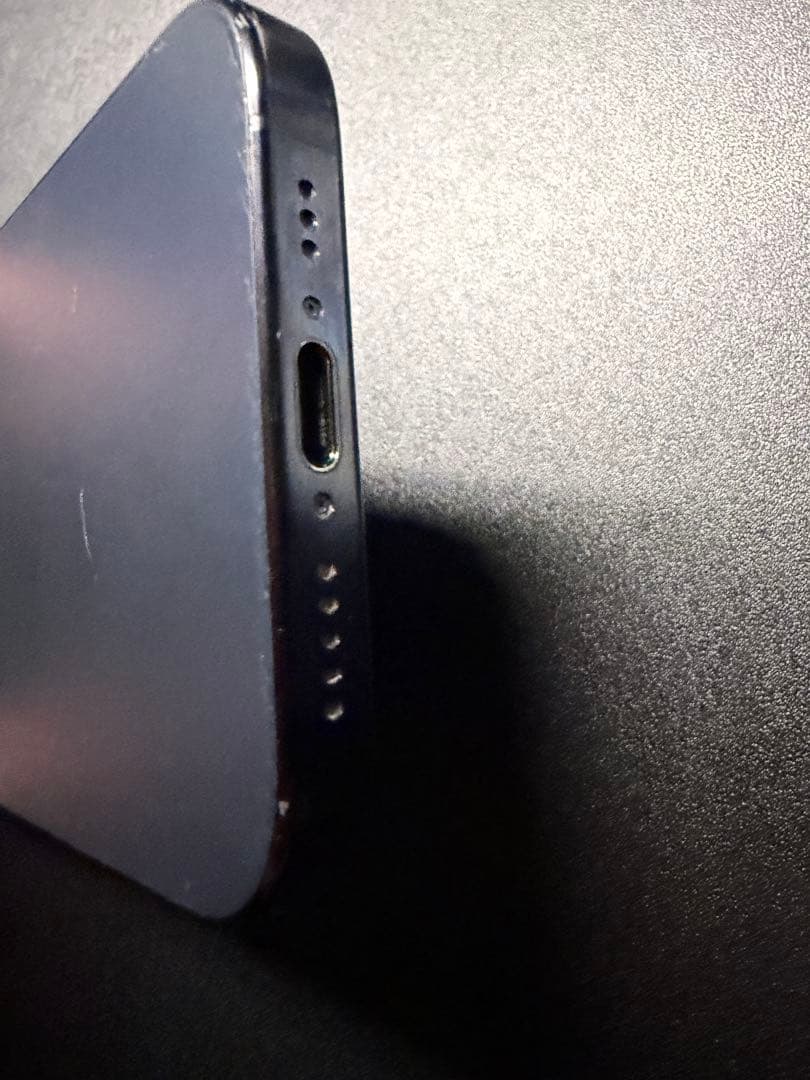 iPhone15pro 128GBブルーチタニウム