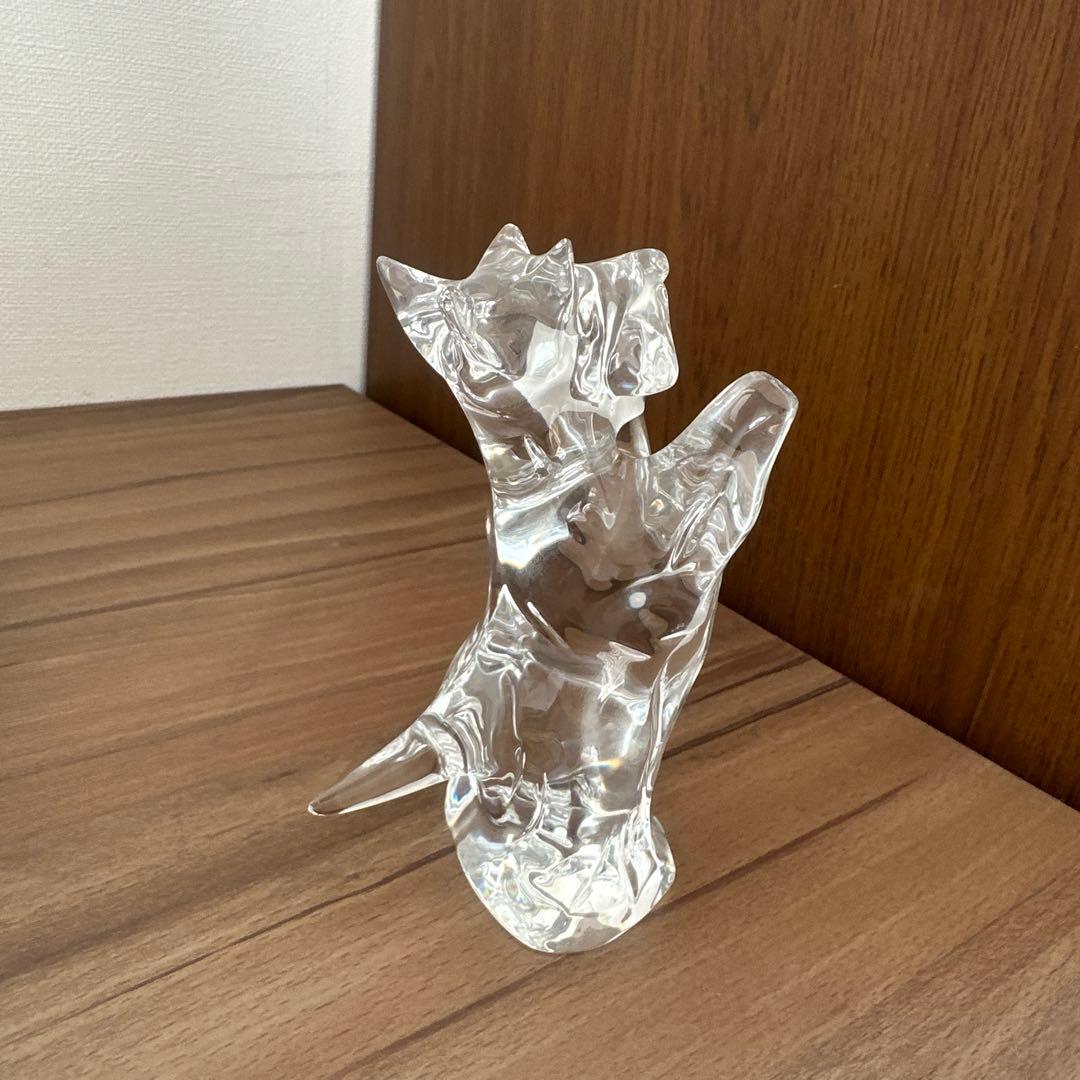バカラ　クリスタル製犬の彫刻