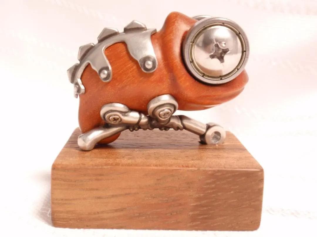 金木工房 カメレオン チャクテビガ 置き物 キーホルダー