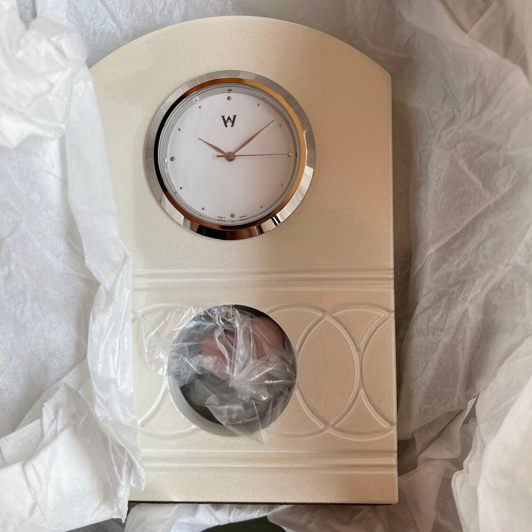 置き時計と写真立て　ウェッジウッド