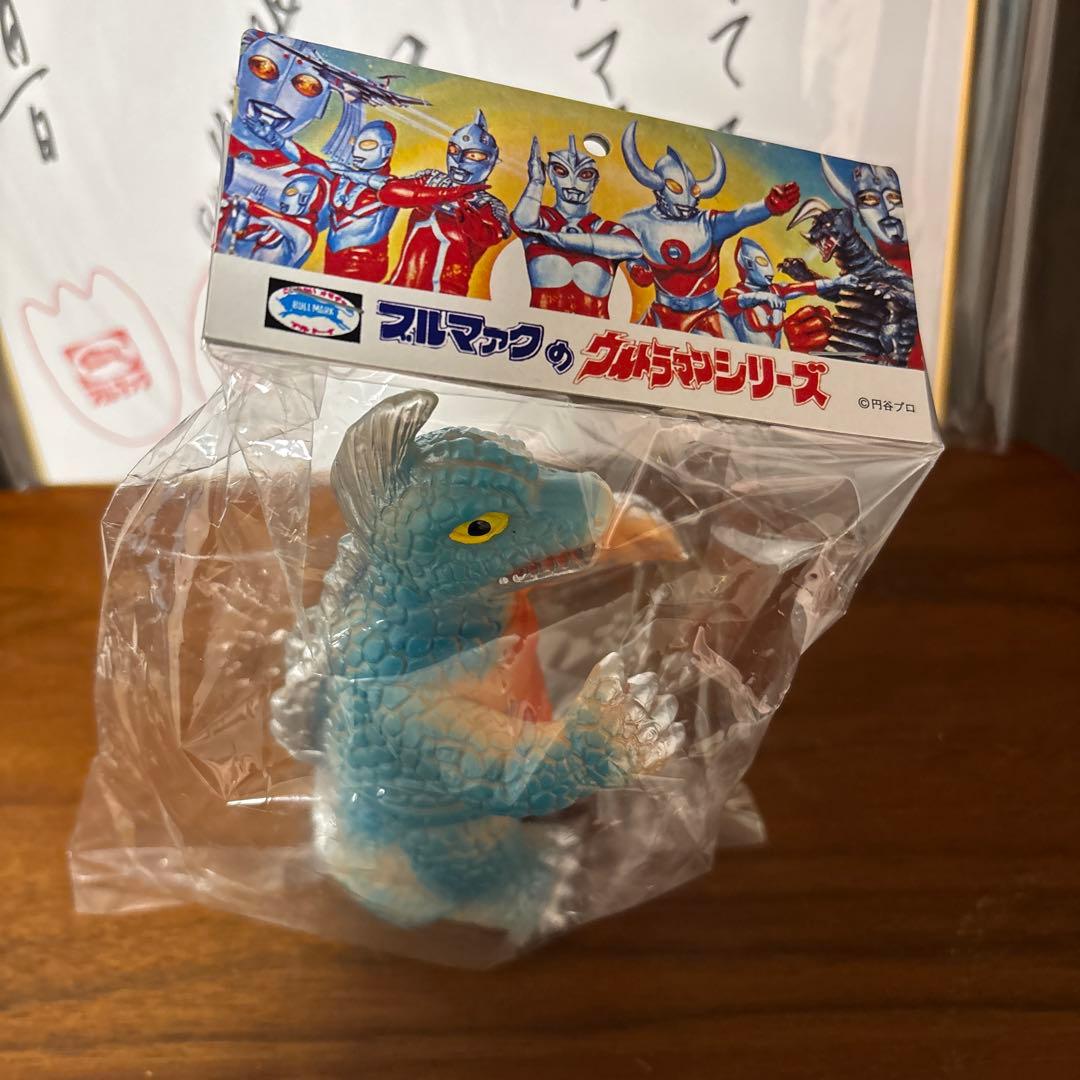 ブルマァク マルサン　ポピー　無版権　怪獣パチ　パチソフビ　アーストロン