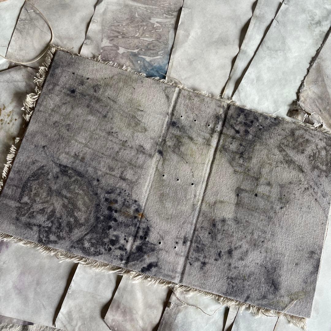 「庭に落とした本」　雑記帳　ジャンクジャーナル　アートブック