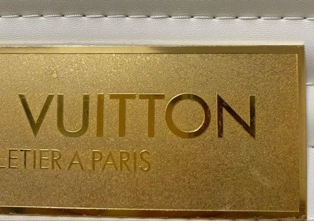 LOUIS VUITTON ルイヴィトン ゴールドサイネージプレート