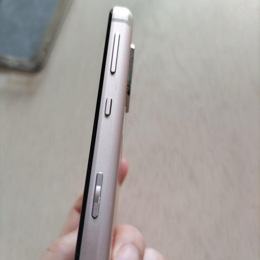 スマートフォン本体 aquos sense4 lite