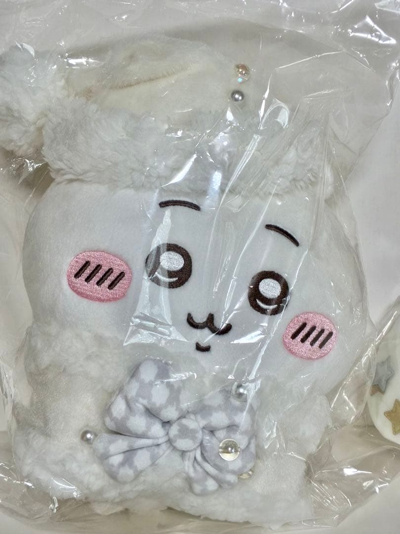 ちいかわプレゼントフォーユーなぬいぐるみ3体セット（ちいかわ、ハチワレ、うさぎ）