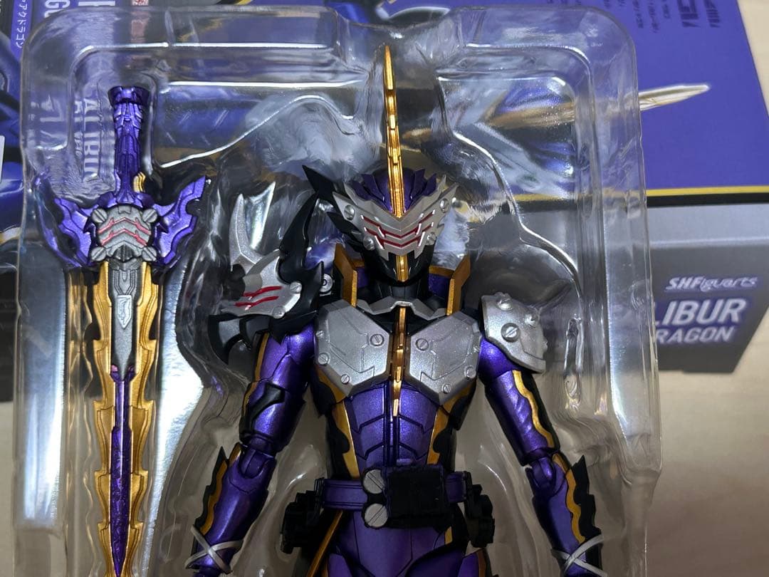 S.H.フィギュアーツ　仮面ライダーカリバー　ジャアクドラゴン