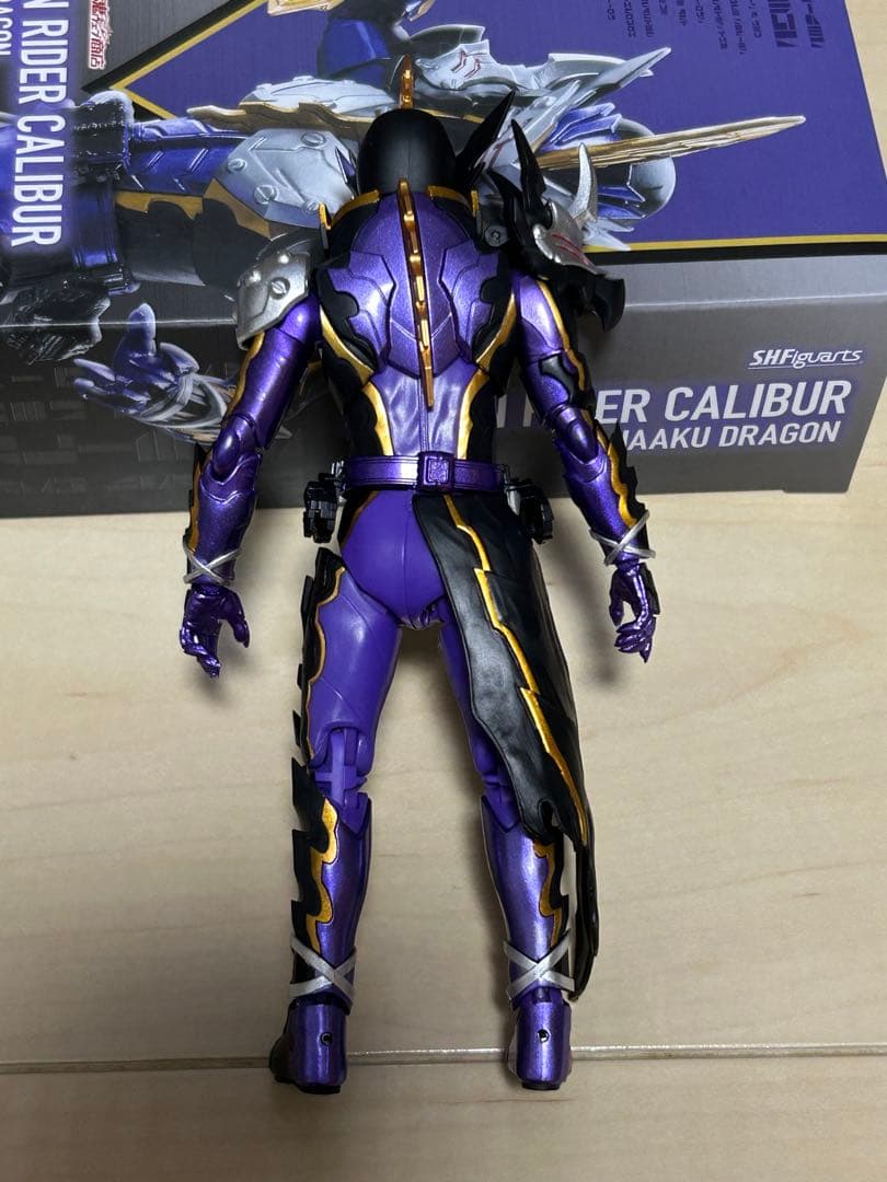 S.H.フィギュアーツ　仮面ライダーカリバー　ジャアクドラゴン
