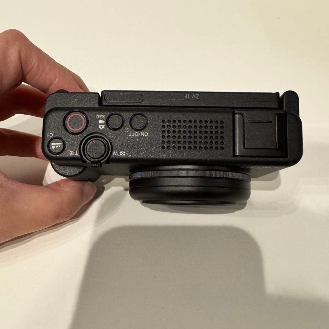 【付属品多数】SONY ZV-1F 予備バッテリー2個＋ ケース付き|美品