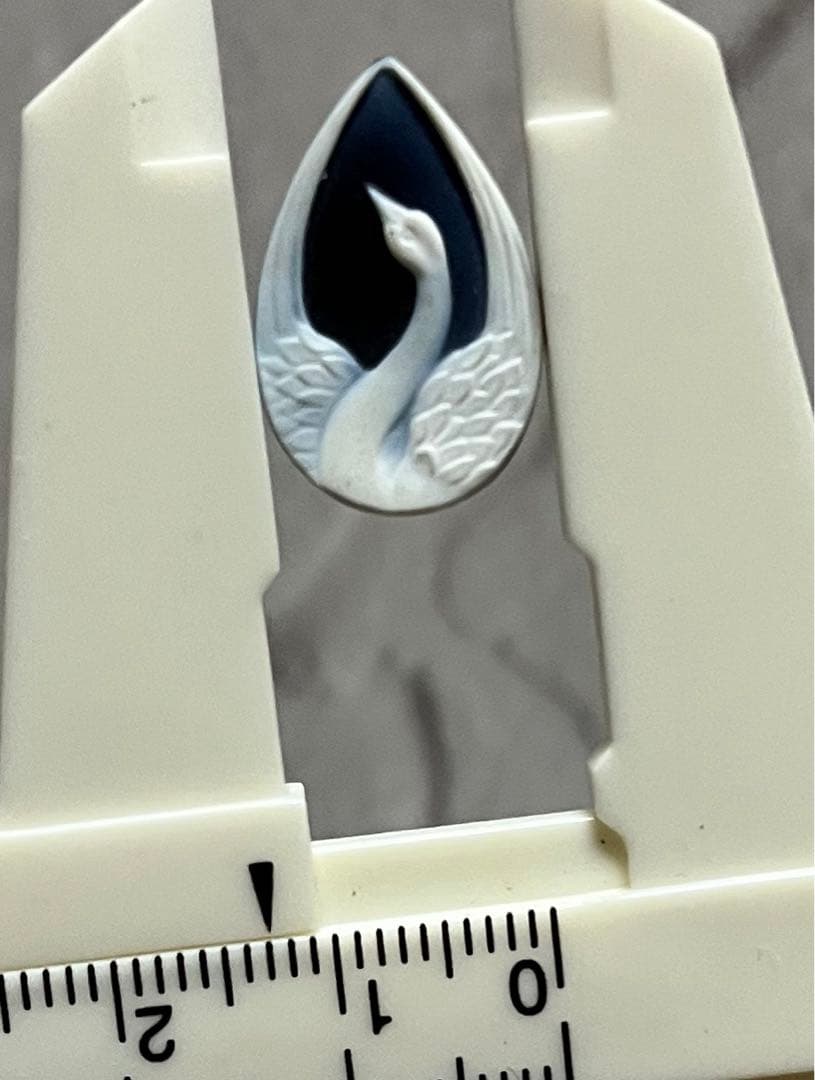 ③白鳥 カメオ スワン カメオ 新品未使用