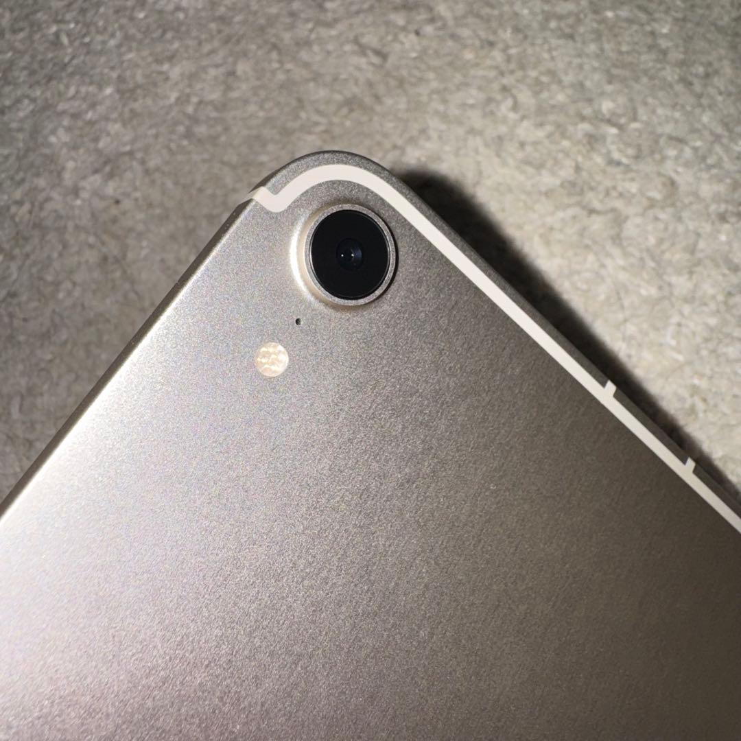 iPad mini 6世代　256GB　セルラーモデル、スターライト カバー付き