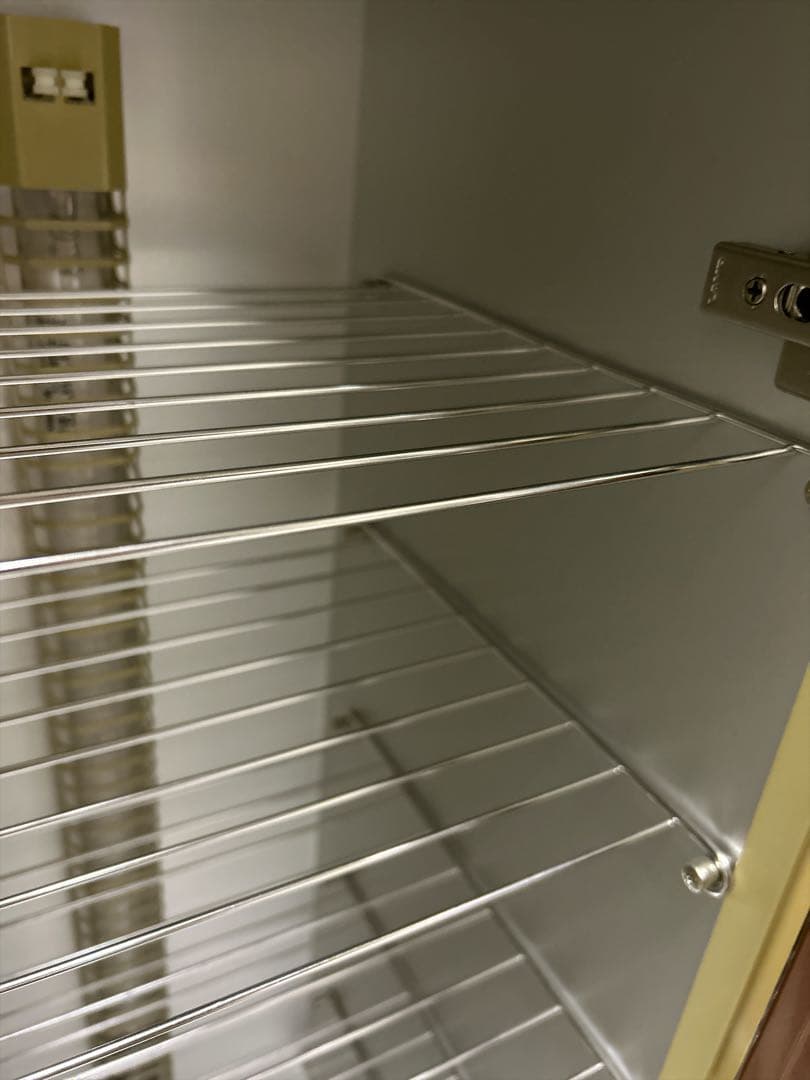 ★Kotohira スリッパ殺菌ロッカー KE-SLM006 UV殺菌灯