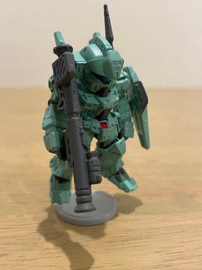 ガンダムコンバージ　#ニューガンダム 旧品番ジェガン　ハイニュー改造品