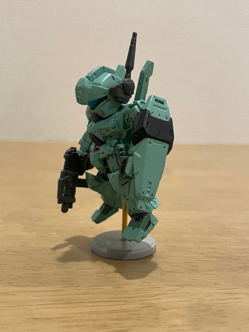ガンダムコンバージ　#ニューガンダム 旧品番ジェガン　ハイニュー改造品