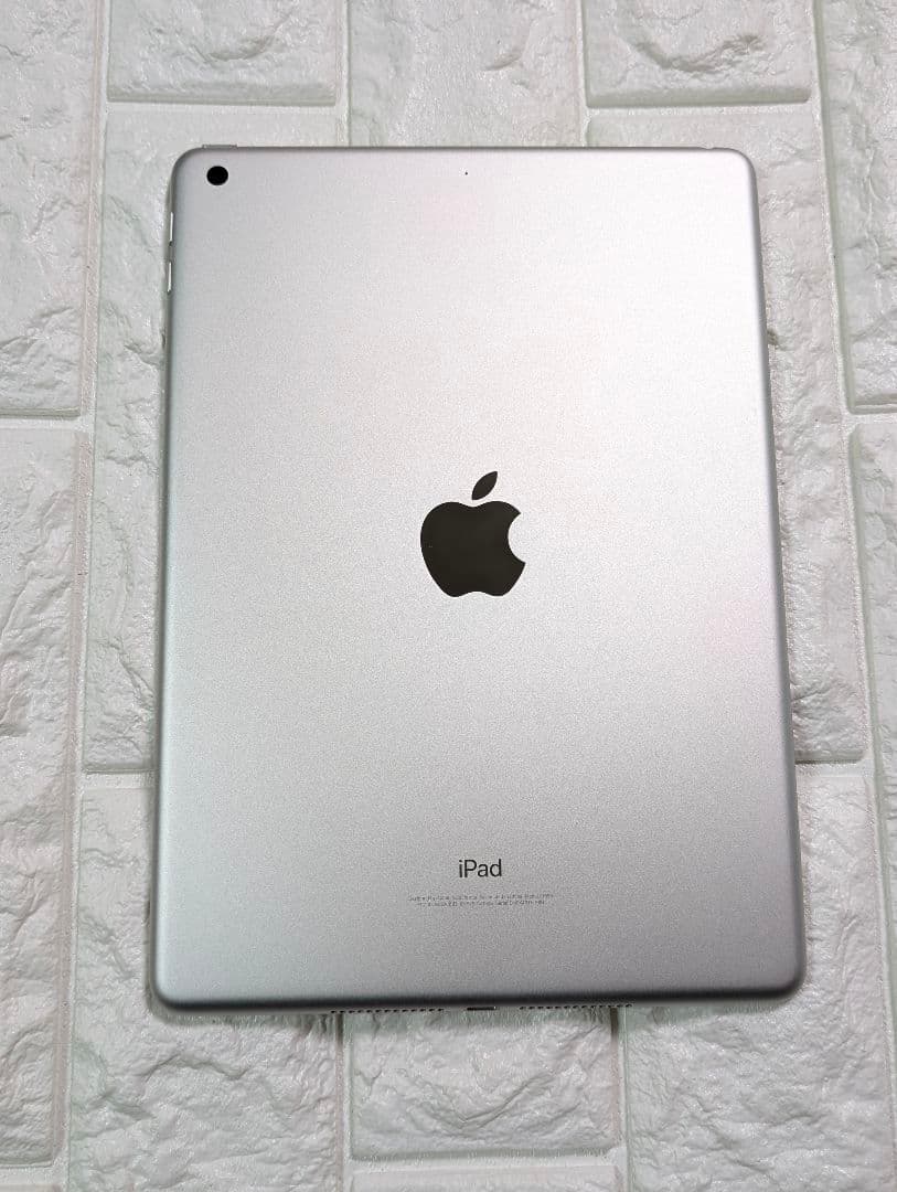 Apple iPad （第6世代）2018年モデル