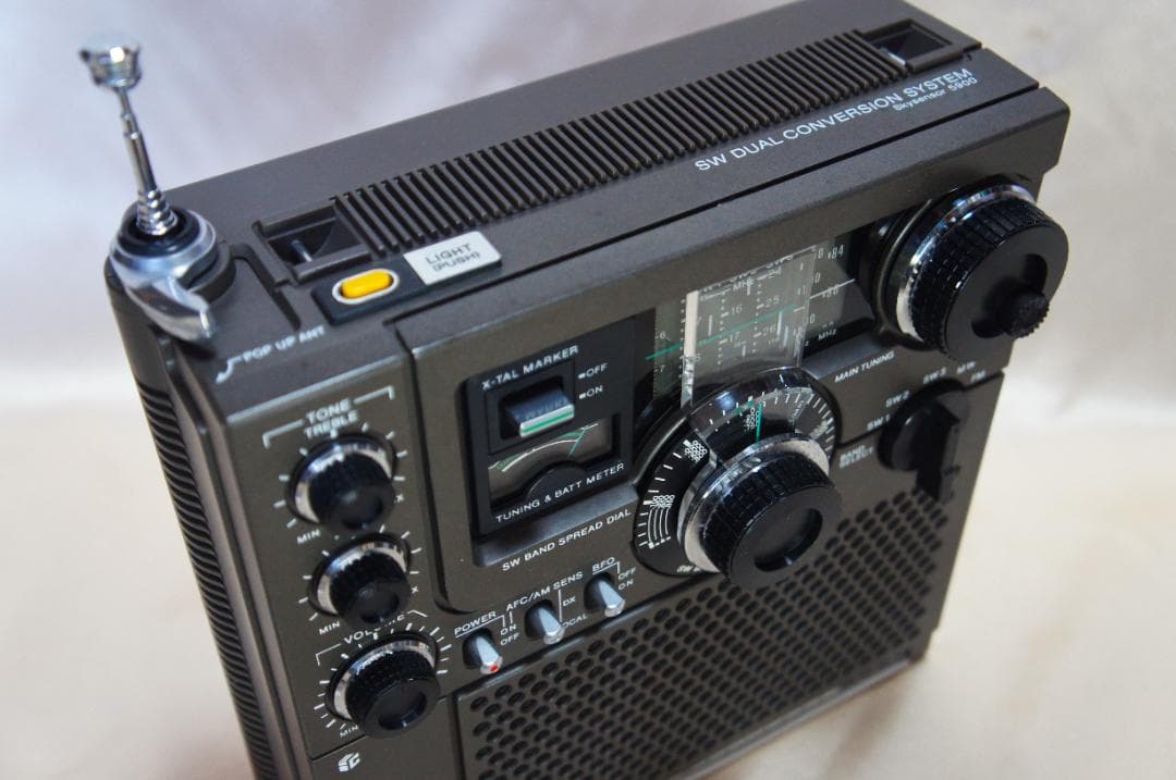 とても綺麗☆スカイセンサーICF-5900後期型☆BCLラジオ☆SONYソニー