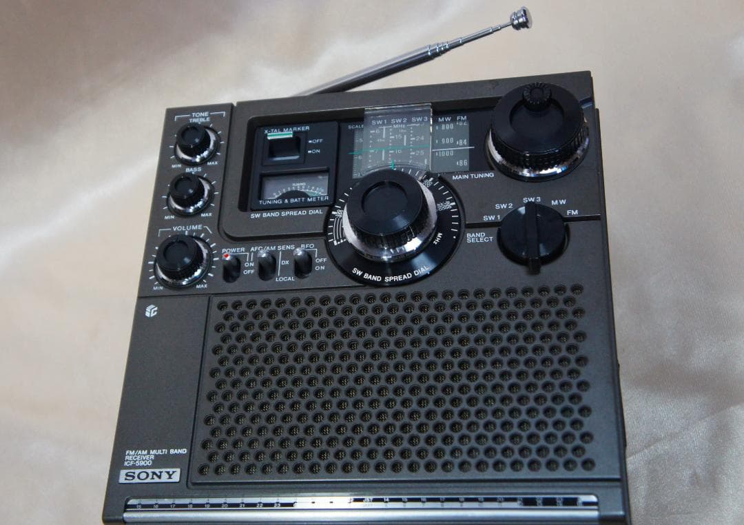 とても綺麗☆スカイセンサーICF-5900後期型☆BCLラジオ☆SONYソニー