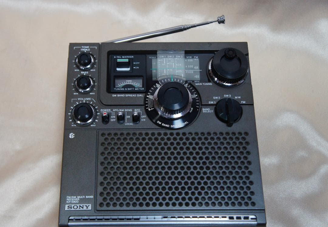 とても綺麗☆スカイセンサーICF-5900後期型☆BCLラジオ☆SONYソニー