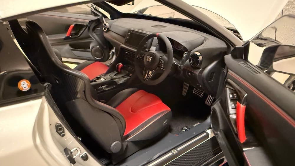 デアゴスティーニ 日産GT-R ニスモ 1/8スケール