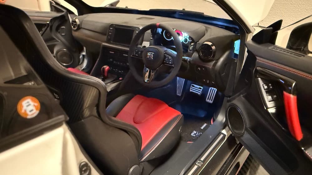 デアゴスティーニ 日産GT-R ニスモ 1/8スケール