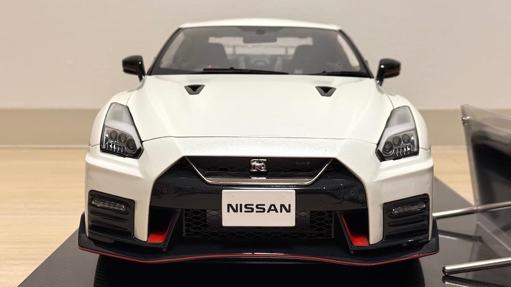 デアゴスティーニ 日産GT-R ニスモ 1/8スケール