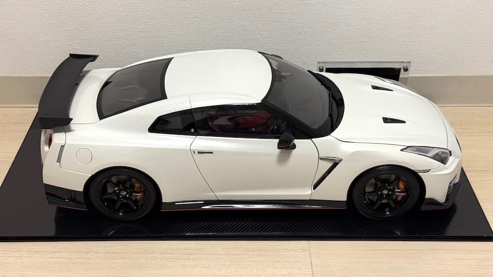 デアゴスティーニ 日産GT-R ニスモ 1/8スケール