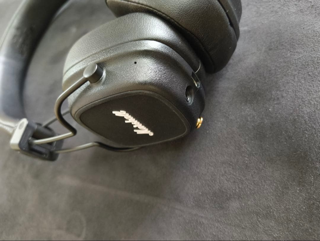 ヘッドホン Marshall MAJOR IV black