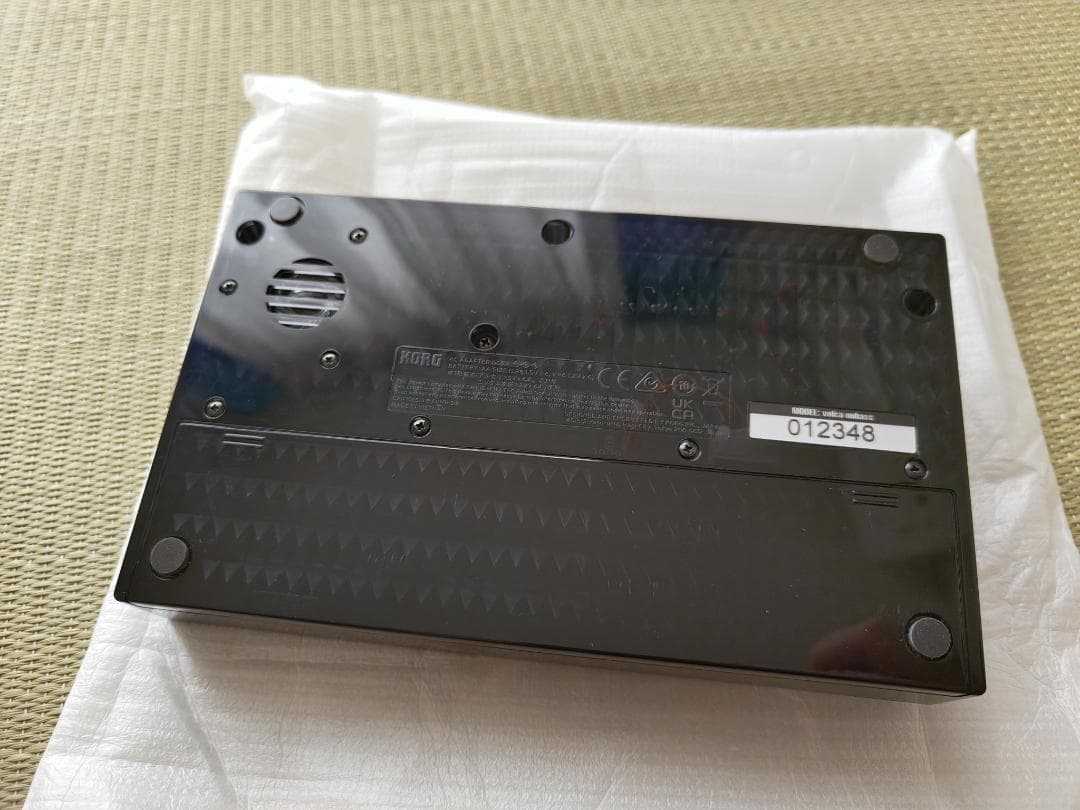 Korg Volca Nubass 真空管アナログシンセ 未使用級 箱付き